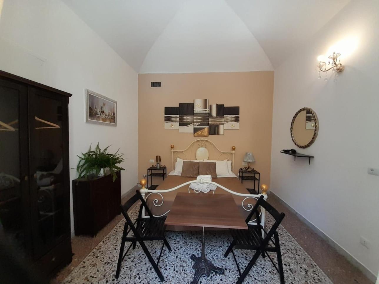 Casa Roma Affittacamere المظهر الخارجي الصورة